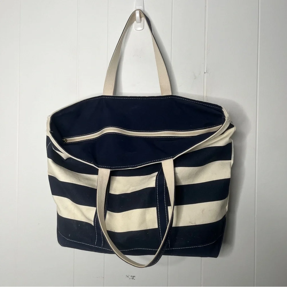 L.L. Bean Boat and Tote Striped Canvas Bag Navy & Cream Zip Top Large - Picture 3 of 14